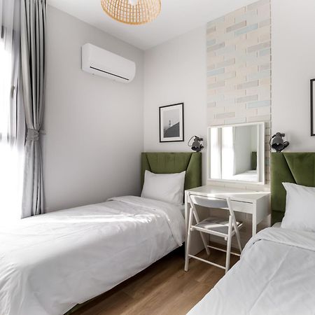 Caesar Blue Seaside Luxury Apartments Gastria Eksteriør billede