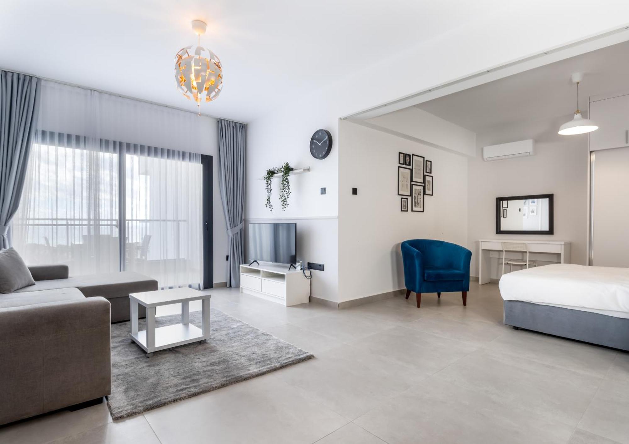 Caesar Blue Seaside Luxury Apartments Gastria Eksteriør billede